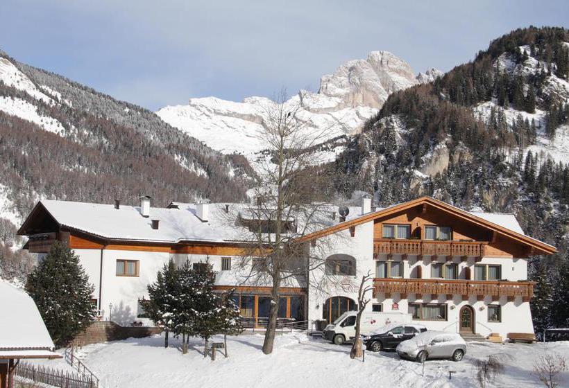 هتل Chalet Dlaces