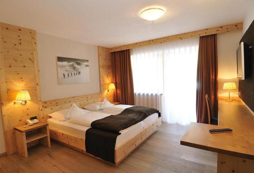 هتل Chalet Dlaces