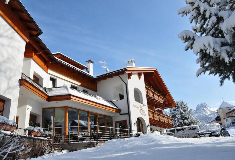 هتل Chalet Dlaces