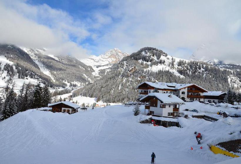 هتل Chalet Dlaces