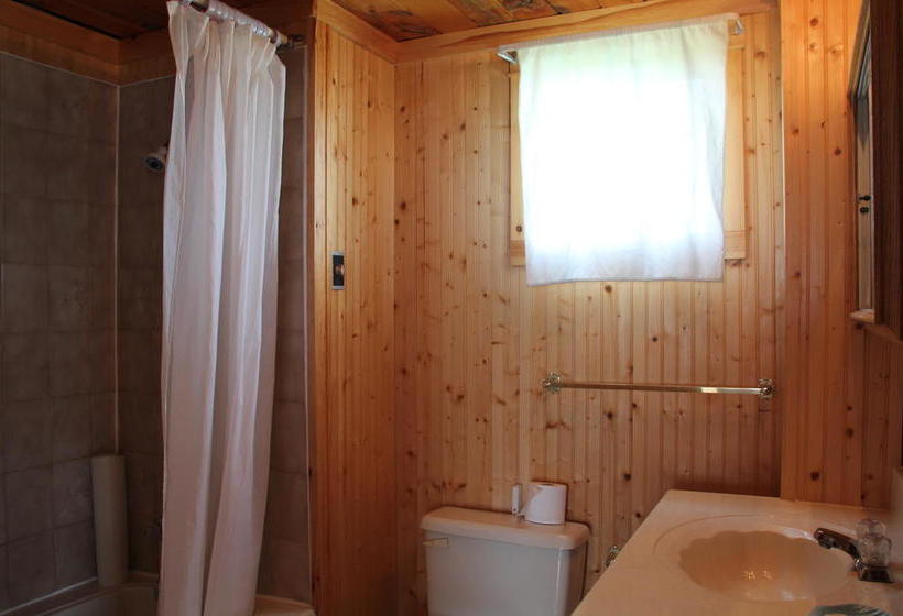 هتل Chalets Grand Pre Cottages