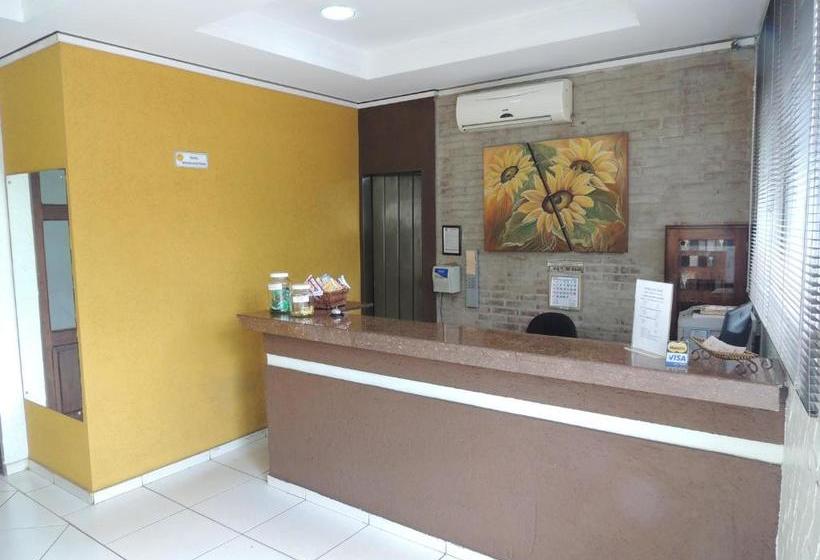 فندق & Hostel San José