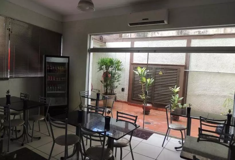 ホテル & Hostel San José
