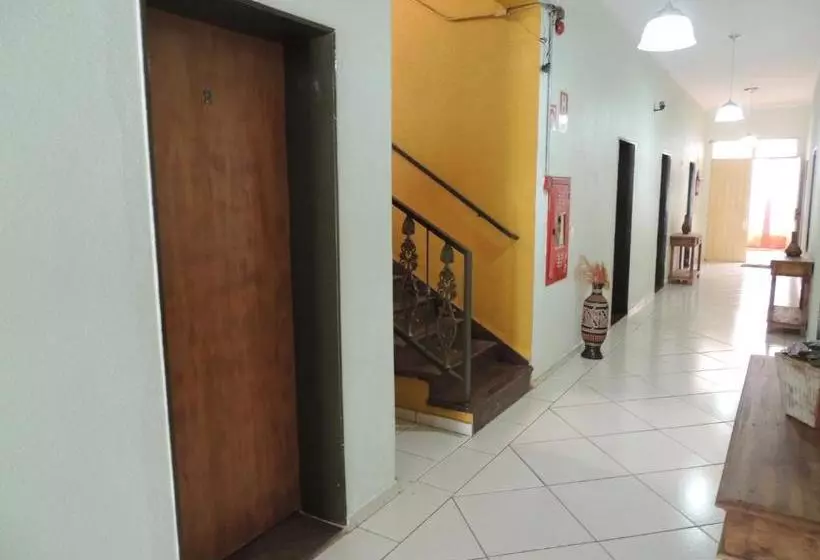 ホテル & Hostel San José
