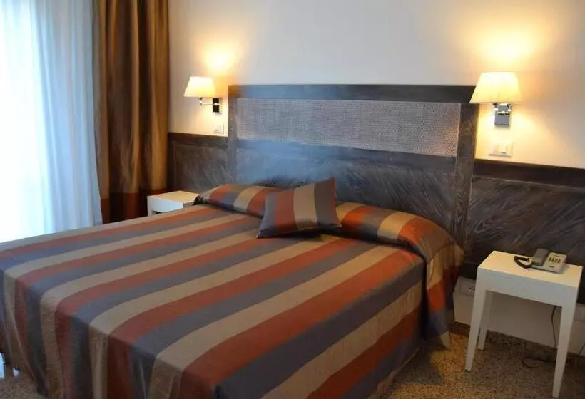 Hotelli International