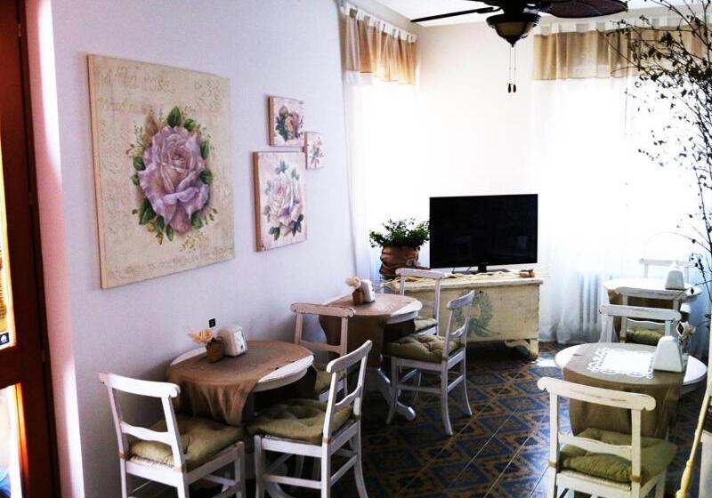 Szálloda L Antico Borgo Elena Noli