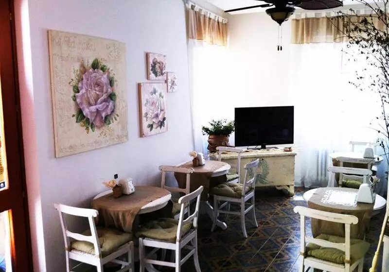 ホテル L Antico Borgo Elena Noli