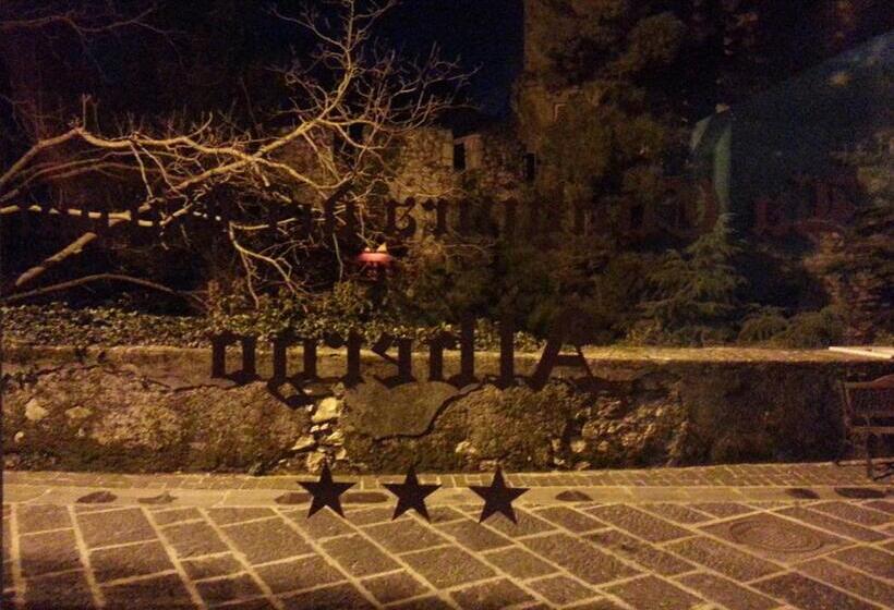 Отель La Congiura Dei Baroni