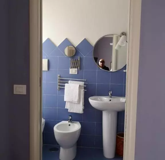 Hotelli La Congiura Dei Baroni