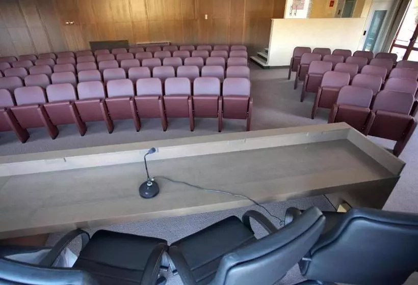 هتل La Dimora Del Baco