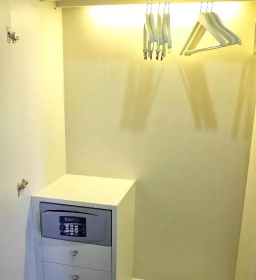 هتل La Dimora Del Baco