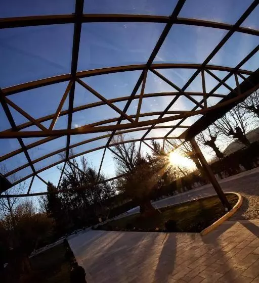 هتل La Dimora Del Baco