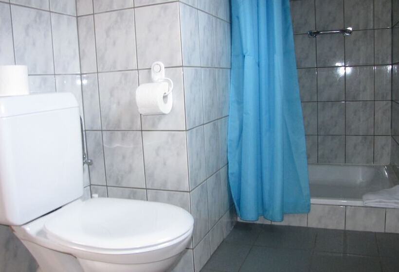 فندق Le Bonheur De Sy