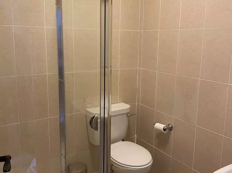 Racecourse Lodge Apartment