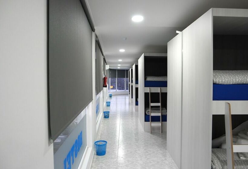 Albergue   Hostel Oceanus Finisterre