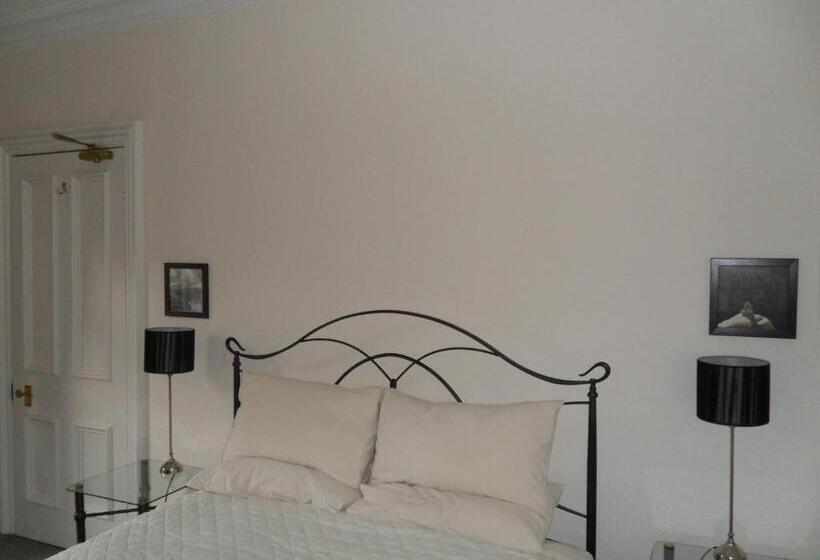 مبيت وإفطار Big Sky Guest House  Only