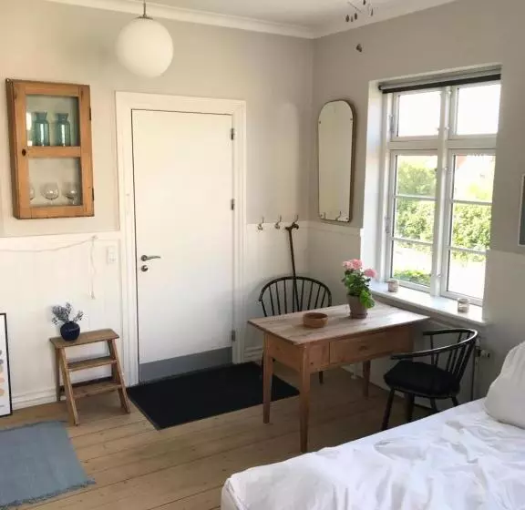 ベッドアンドブレックファースト Bnb Thuroe