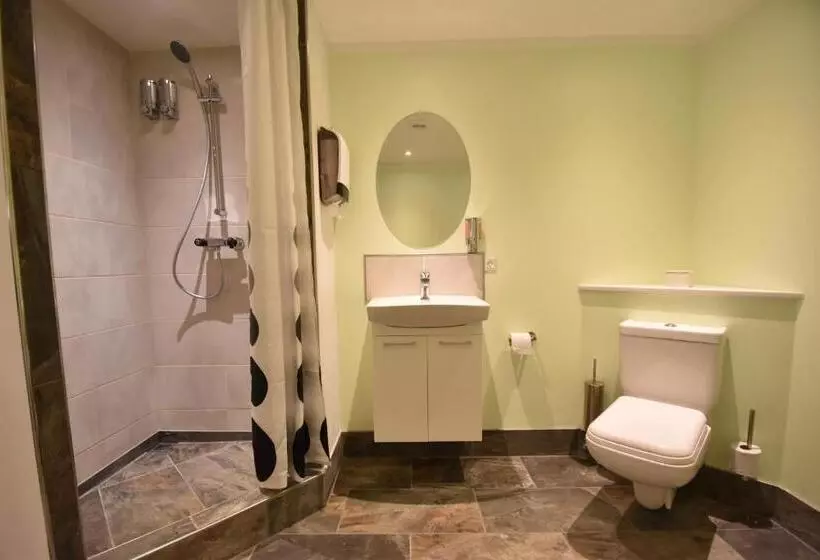 تختخواب و صبحانه Sunset Bed & No Breakfast