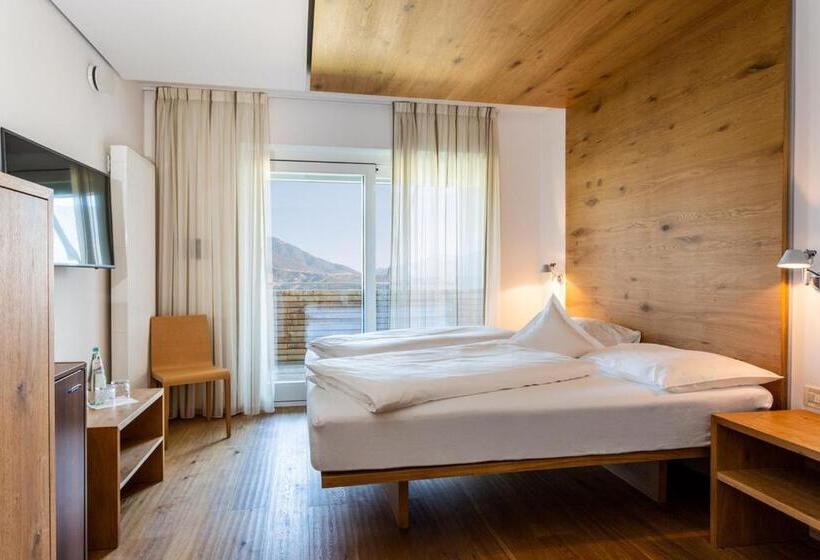 Bio & Wellnesshotel Pazeider Healing Garden Above Meran