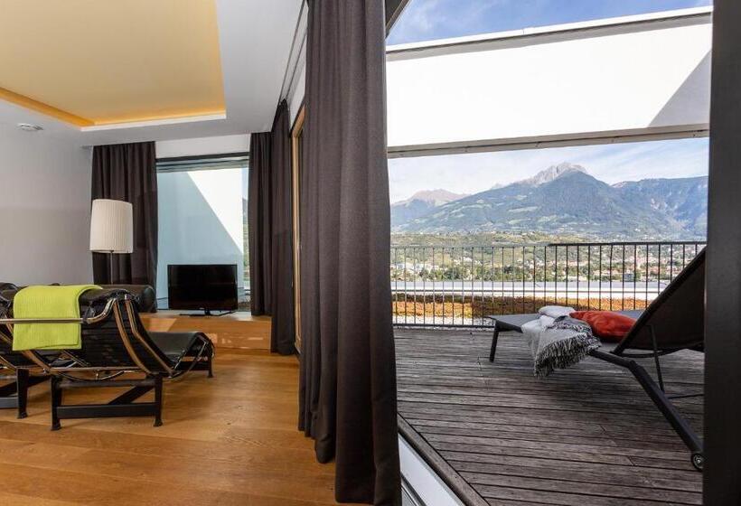 Bio & Wellnesshotel Pazeider Healing Garden Above Meran