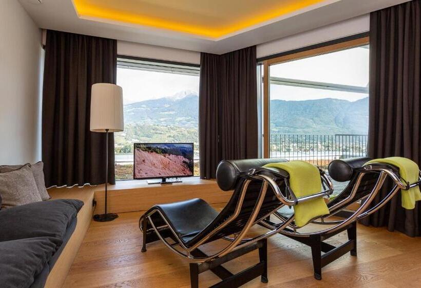 Bio & Wellnesshotel Pazeider Healing Garden Above Meran