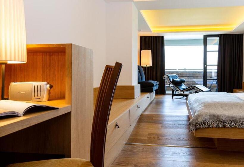 Bio & Wellnesshotel Pazeider Healing Garden Above Meran