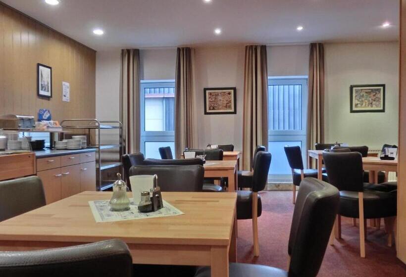 Отель Am Kleinbahnhof