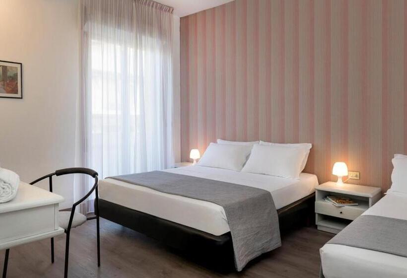 ホテル Cristina Corona