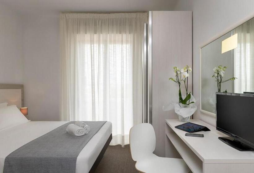 ホテル Cristina Corona