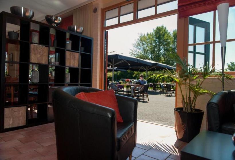 בית מלון כפרי De Kruumte