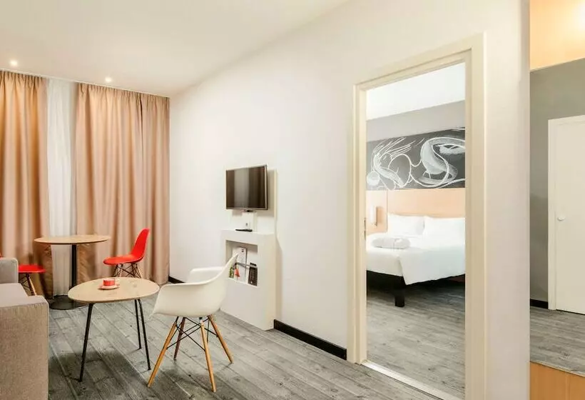 هتل Ibis Moscow Oktyabrskoye Pole