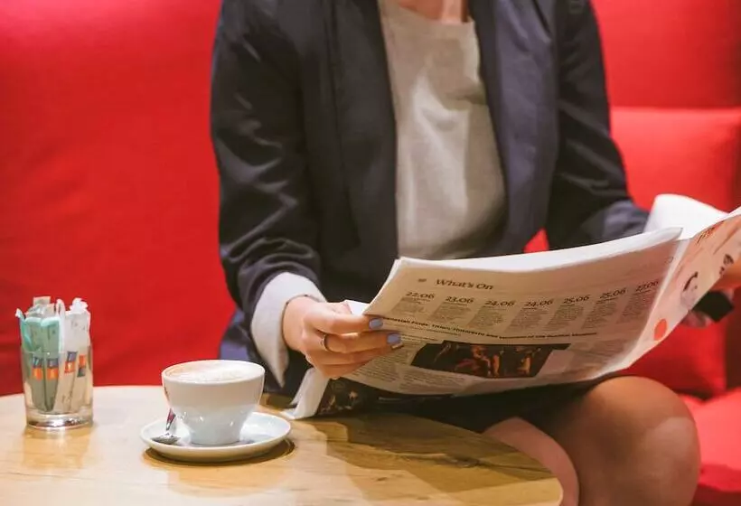 هتل Ibis Moscow Oktyabrskoye Pole