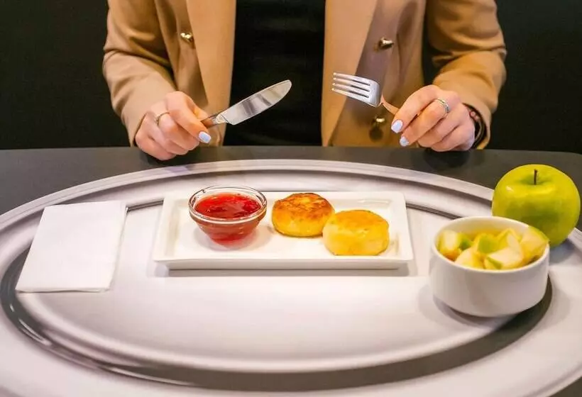 هتل Ibis Moscow Oktyabrskoye Pole