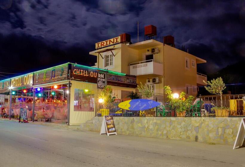 ホテル Irini Studios