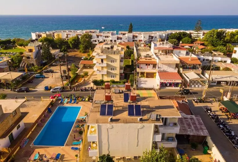 Hotelli Irini Studios