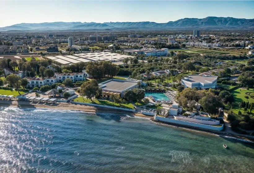 Hotelli Merit Cyprus Garden Holiday Village