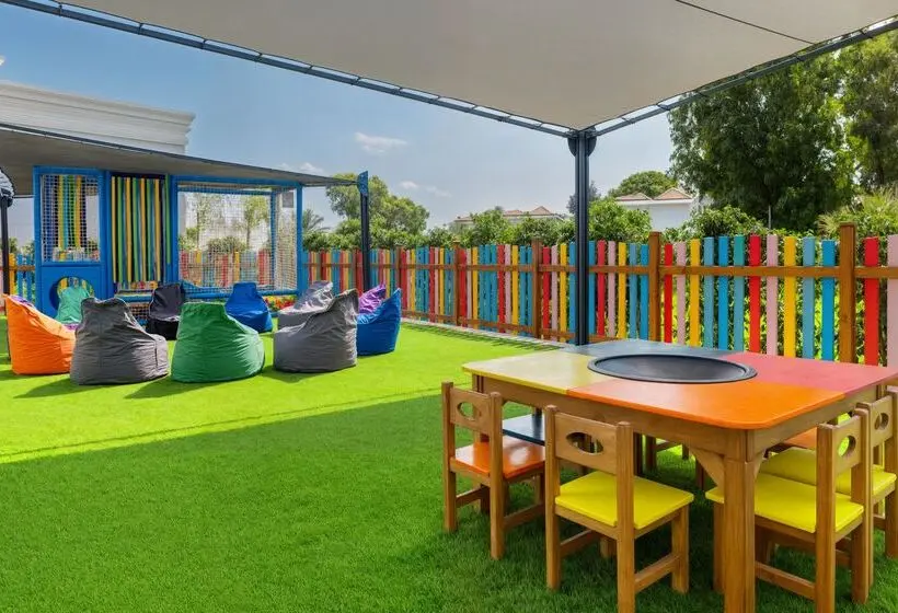 Hotelli Merit Cyprus Garden Holiday Village