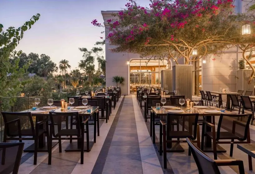 Hotelli Merit Cyprus Garden Holiday Village