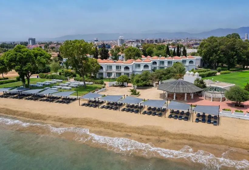 Hotelli Merit Cyprus Garden Holiday Village