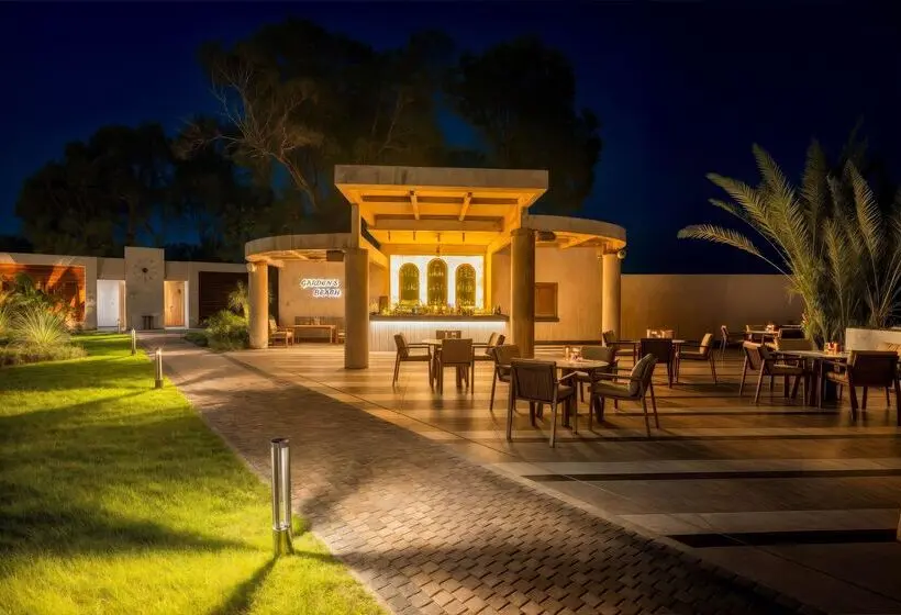 Hotelli Merit Cyprus Garden Holiday Village