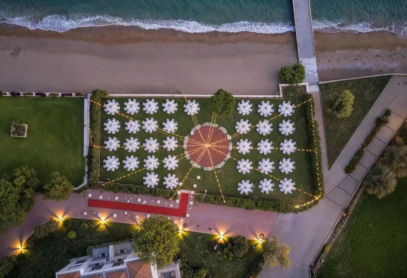 Hotelli Merit Cyprus Garden Holiday Village