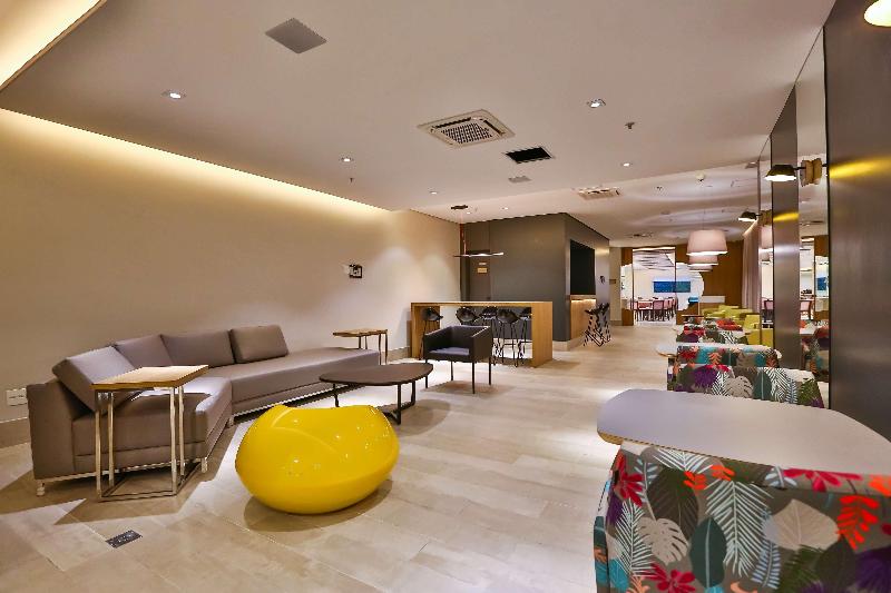 בית מלון כפרי Park Inn By Radisson Santos