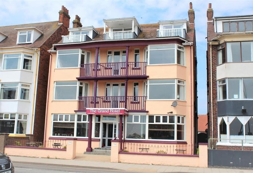 Отель The Grand