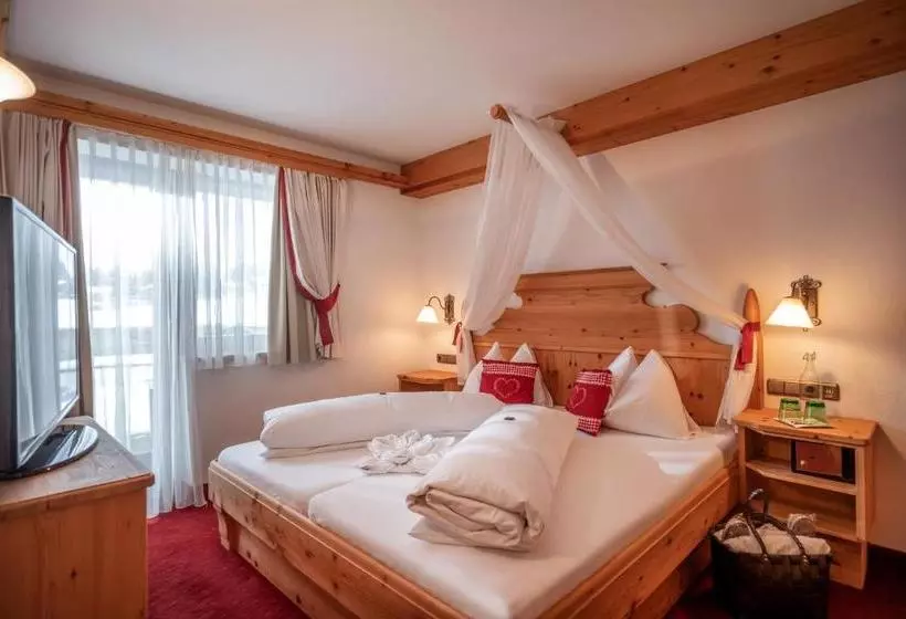 هتل Wellnessresort Seiwald  Superior