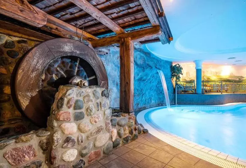 هتل Wellnessresort Seiwald  Superior