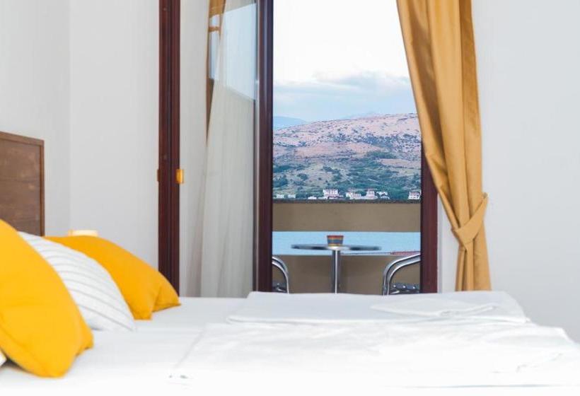 تختخواب و صبحانه Mb Bed&breakfast