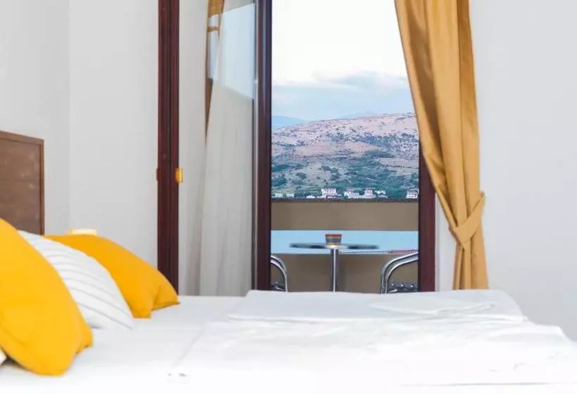 تختخواب و صبحانه Mb Bed&breakfast