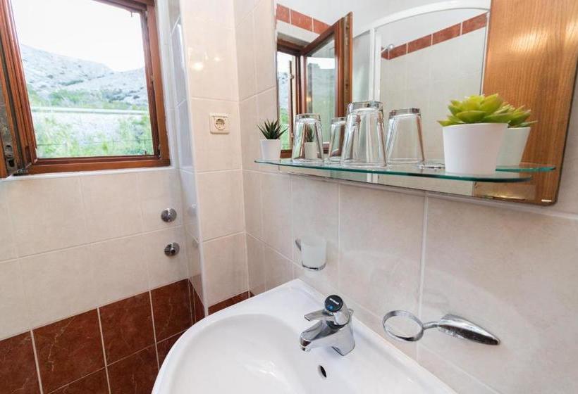 تختخواب و صبحانه Mb Bed&breakfast