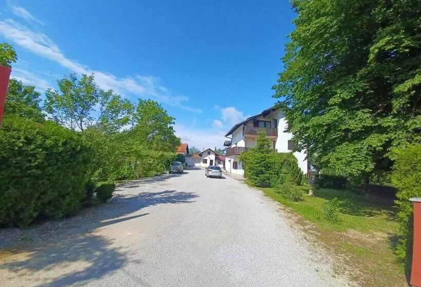 Bed & Breakfast Helena