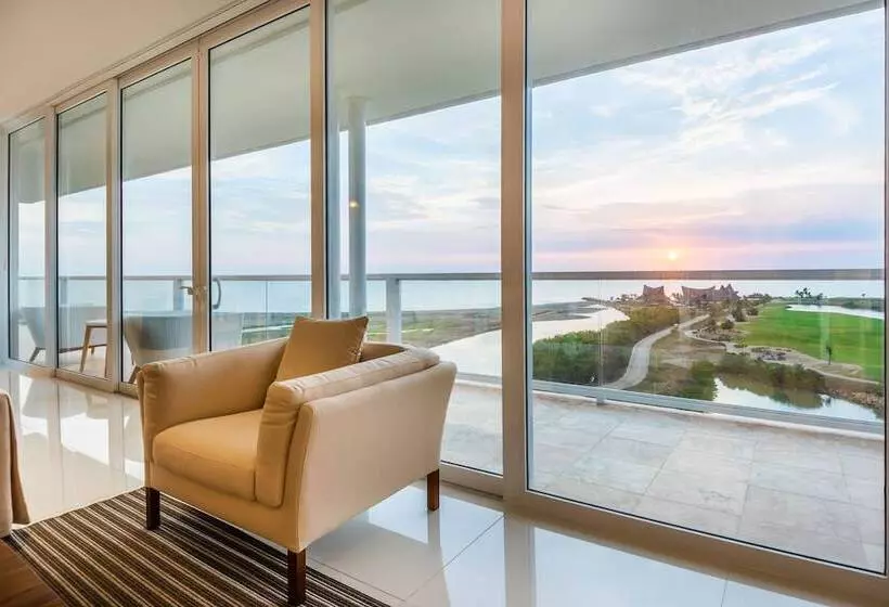 هتل Dreams Karibana Cartagena Golf & Spa Resort   All Inclusive